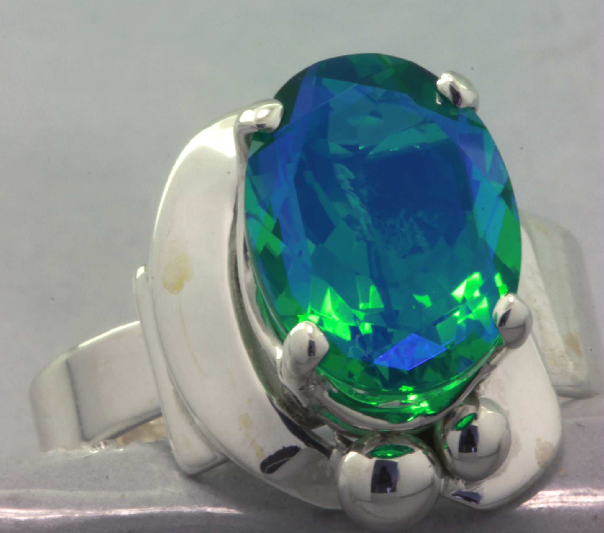 Adjustable ring